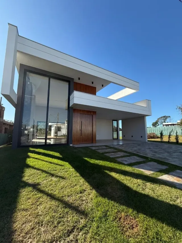 Casa com 3 dormitórios