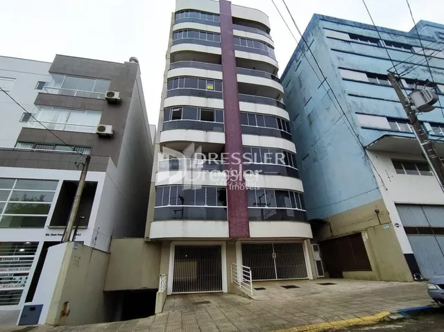 A fachada de um prédio residencial em Lajeado, Brasil.