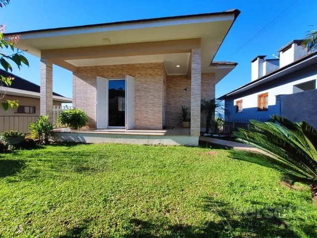 Casa com 4 dormitórios