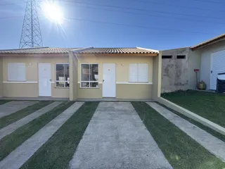 Casa geminada com 2 dormitórios, foto 1