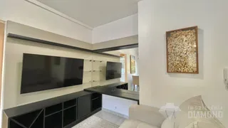 Apartamento com 2 dormitórios, foto 2