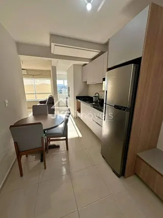 Apartamento com 2 dormitórios, foto 2