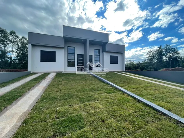 Casa geminada com 2 dormitórios