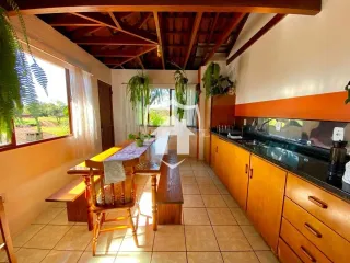 Casa com 5 dormitórios, foto 3
