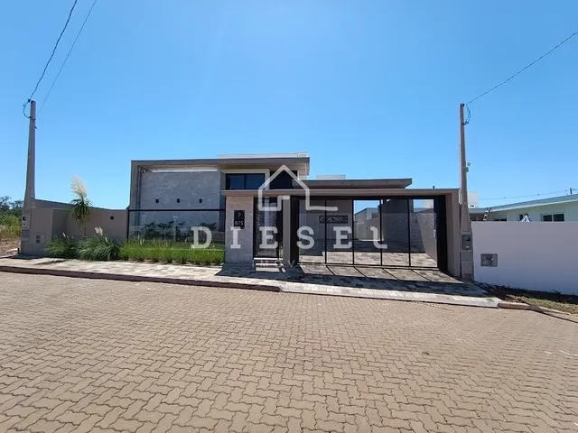 Casa com 3 dormitórios, foto 1