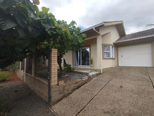 Casa com 2 dormitórios