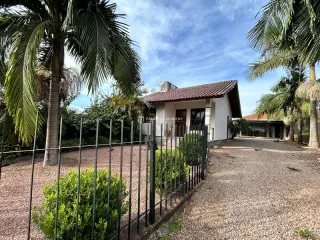 Casa com 2 dormitórios, foto 1