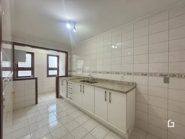 Apartamento com 3 dormitórios, foto 4