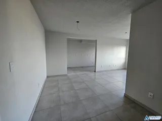 Apartamento com 2 dormitórios, foto 2