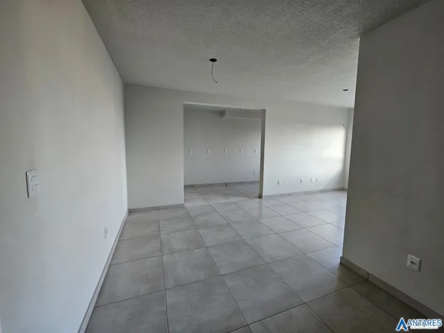 Apartamento com 2 dormitórios, foto 2