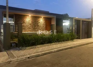 Casa com 3 dormitórios, foto 1