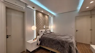 Apartamento com 3 dormitórios, foto 13