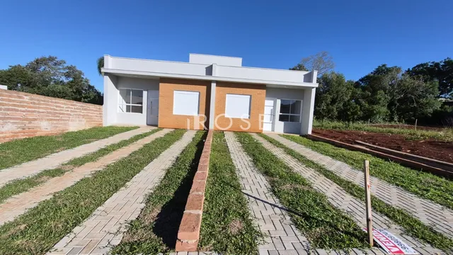 Casa geminada com 2 dormitórios, foto 2