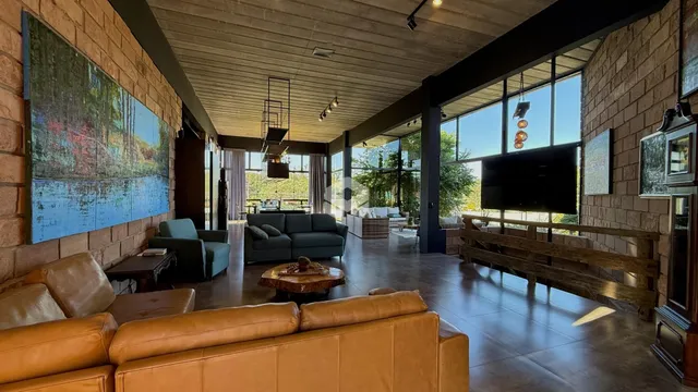 Casa com 4 dormitórios, foto 3