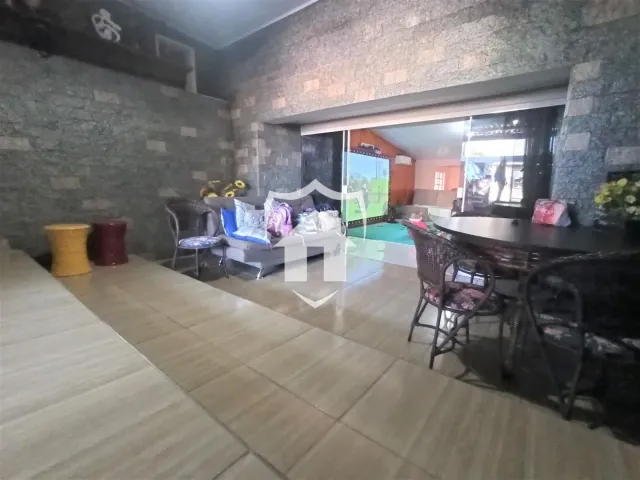 Casa com 3 dormitórios, foto 2