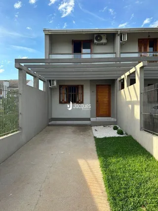 Sobrado com 2 dormitórios