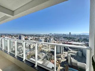 Vista panorâmica da cidade de Lajeado, Brasil, a partir de um terraço.