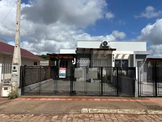 Casa geminada com 2 dormitórios, foto 1