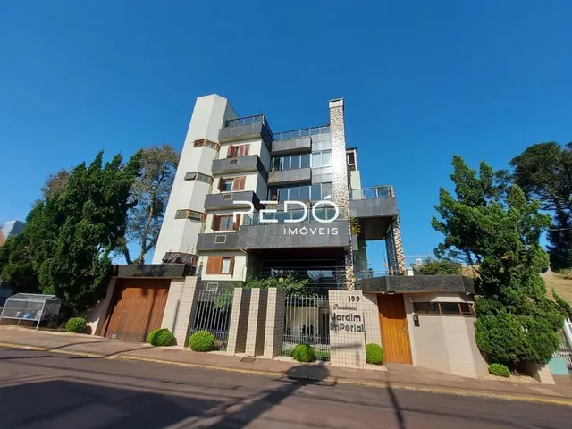 Fachada de um prédio residencial em Lajeado, Brasil.