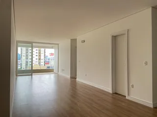 Apartamento com 2 dormitórios, foto 1