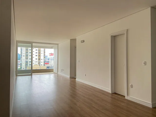 Apartamento com 2 dormitórios