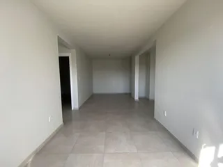 Apartamento com 2 dormitórios, foto 2