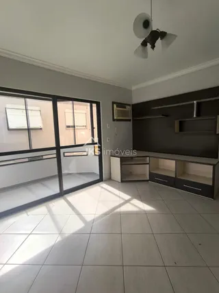Apartamento com 3 dormitórios, foto 2