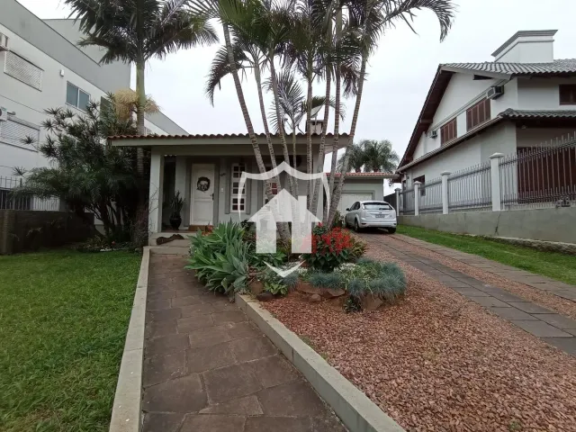 Casa com 4 dormitórios, foto 2