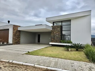 Casa com 3 dormitórios, foto 1