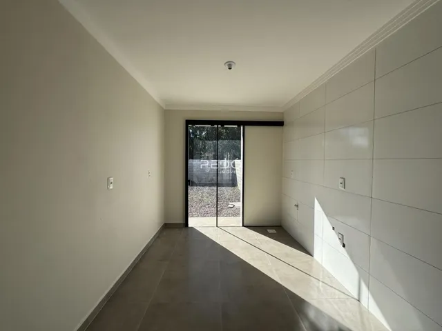 Corredor interno de uma residência em Lajeado, Brasil.