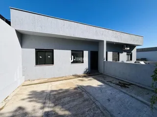 Fachada externa de uma residência em Lajeado, Brasil.