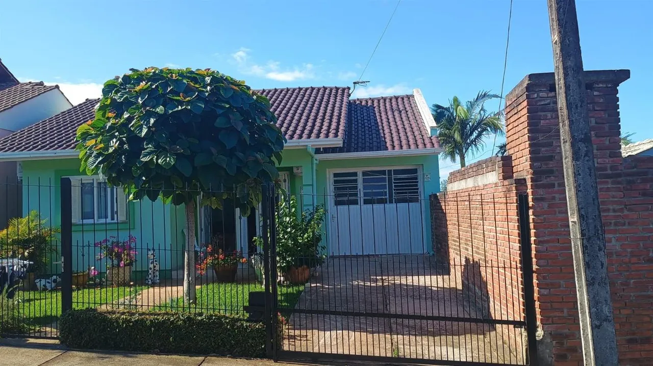 Casa com 2 dormitórios, foto 1