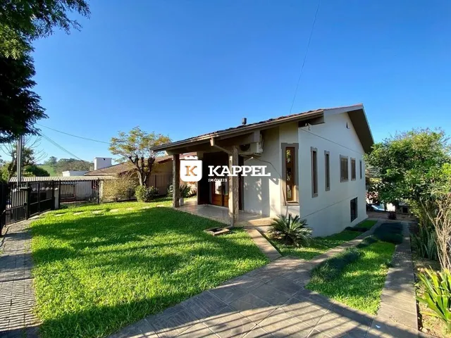 Casa com 3 dormitórios