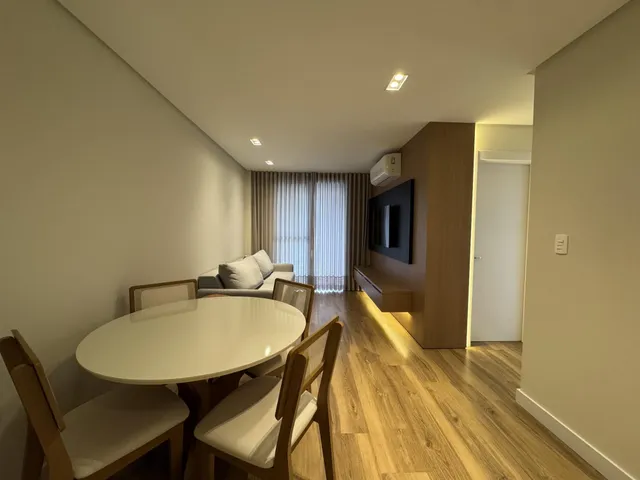Apartamento com 2 dormitórios, foto 2