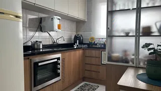 Apartamento com 2 dormitórios, foto 7