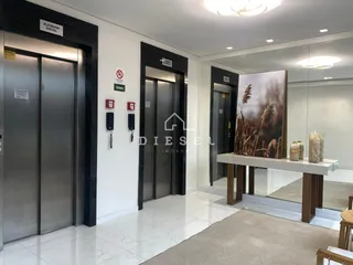 Apartamento com 3 dormitórios, foto 2