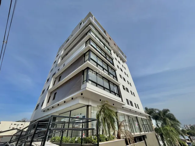 Fachada moderna de um prédio residencial em Lajeado, Brasil.