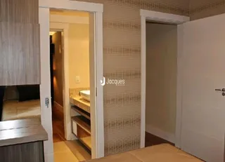 Apartamento com 3 dormitórios, foto 2