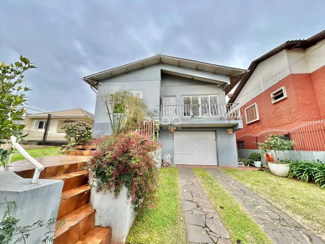 Casa com 4 dormitórios