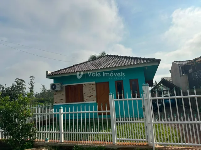 Casa com 2 dormitórios