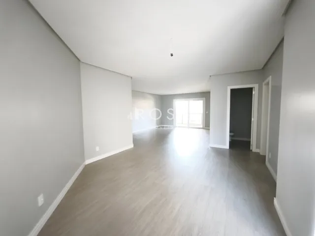 Apartamento com 3 dormitórios, foto 4