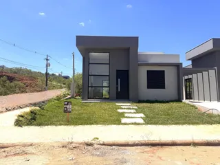 Casa geminada com 2 dormitórios, foto 1
