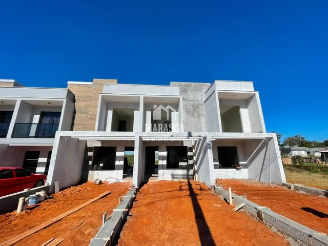 Sobrado com 2 dormitórios