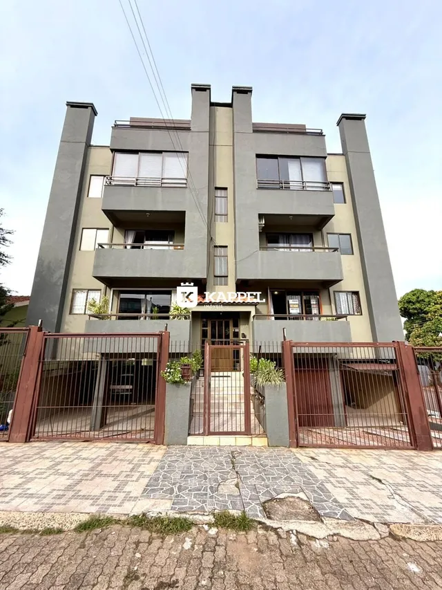 Fachada de um prédio residencial em Lajeado, Brasil.