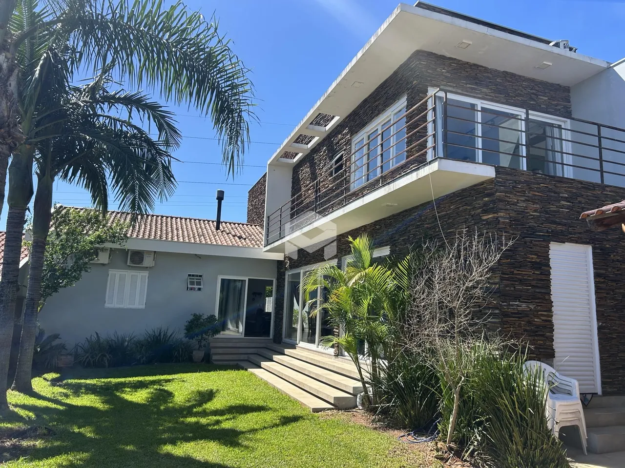 Casa com 3 dormitórios, foto 1