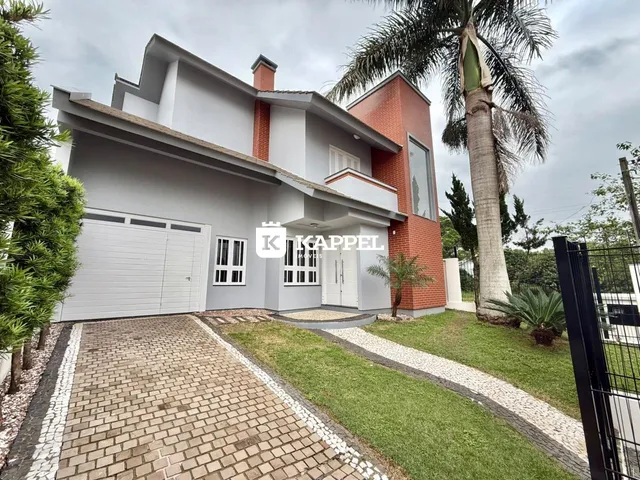 Casa com 3 dormitórios