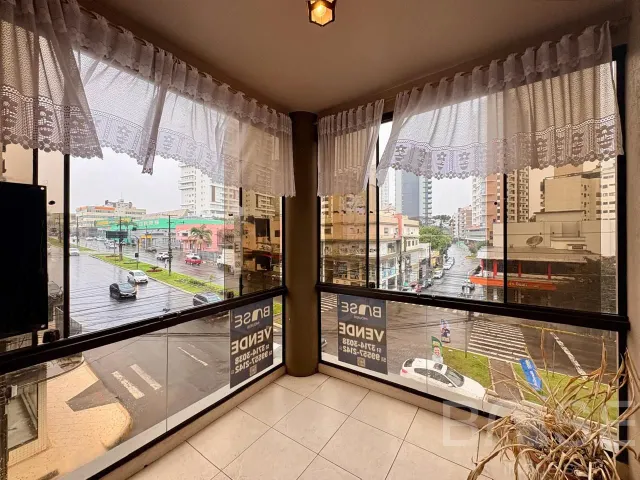 Apartamento com 3 dormitórios, foto 3
