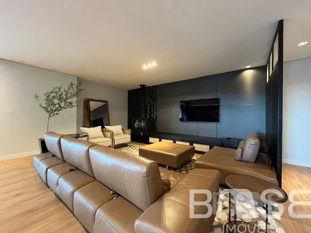 Cobertura com 3 dormitórios