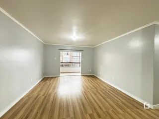 Apartamento com 3 dormitórios, foto 2