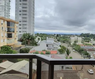 Vista panorâmica de um imóvel em Lajeado, Brasil, sob um céu nublado.